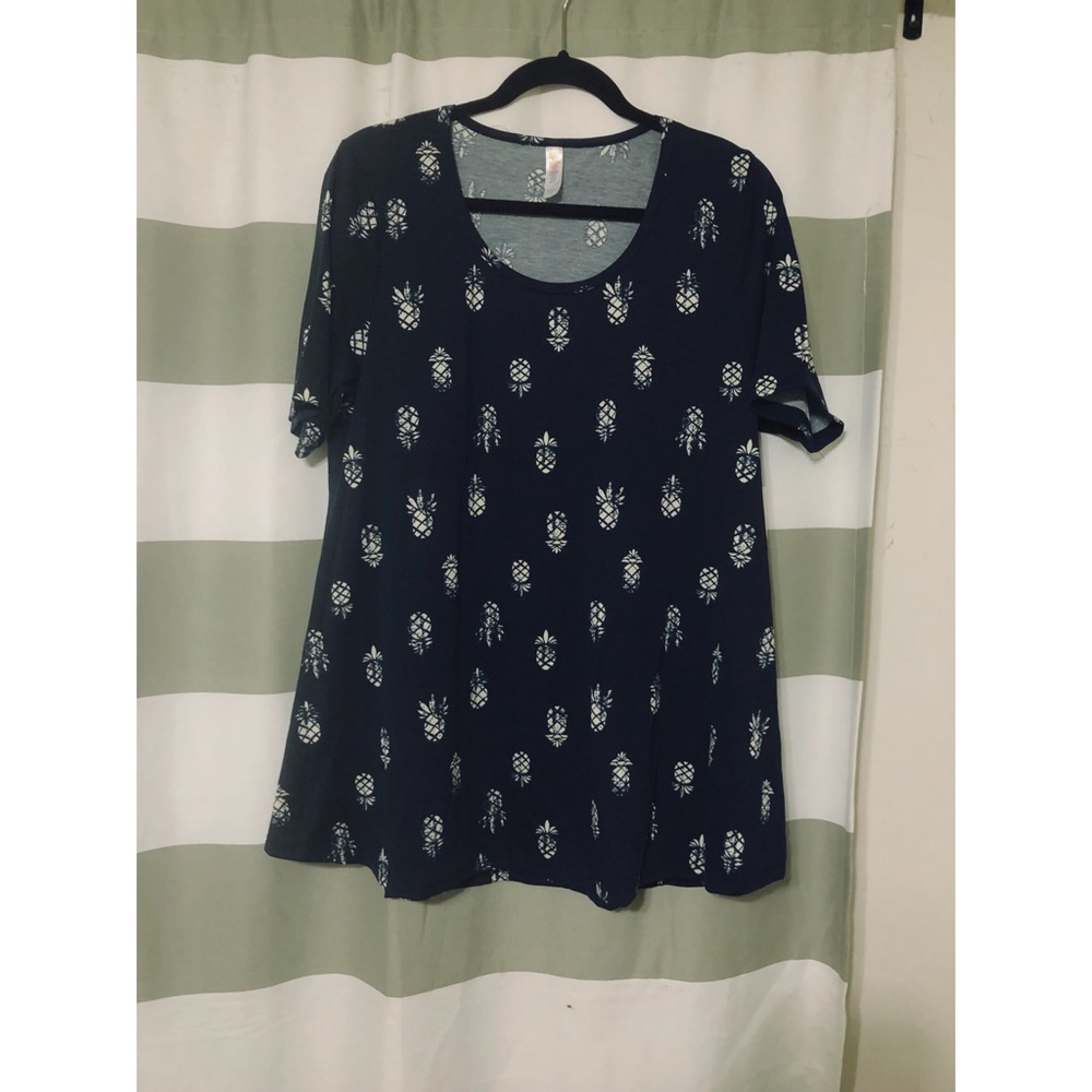 LuLaRoe Perfect T🍍🍍